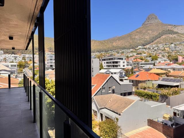 To Let 2 Bedroom Property for Rent in Sea Point Western Cape